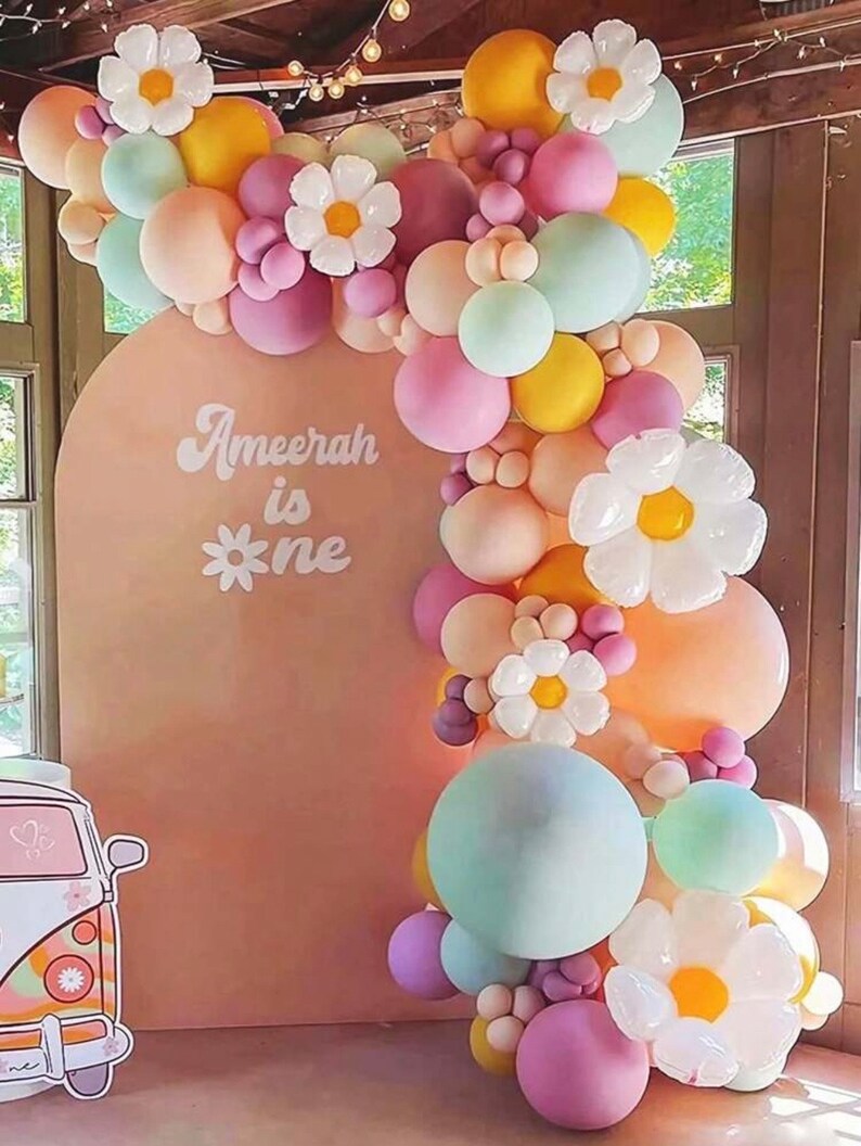 Daisy Balloon Garland Kit - 140pcs White Groovy Daisy Flower Macaron Pastel Balloons Garland for Boho Two Groovy Girls Birthday Baby Shower