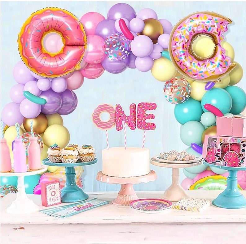 139pcs Pastel Donut Balloon Arch Garland Kit Sweet One Ice Cream Birthday Party Decorations Donut Grow Up Girl Baby Shower Party