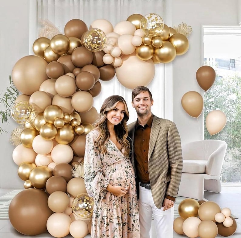 147pcs Brown Balloon Arch Garland Kit, Different Sizes ,Dark Brown Light Brown Sand White Metallic Gold Balloons for Boho Neutral Birthday