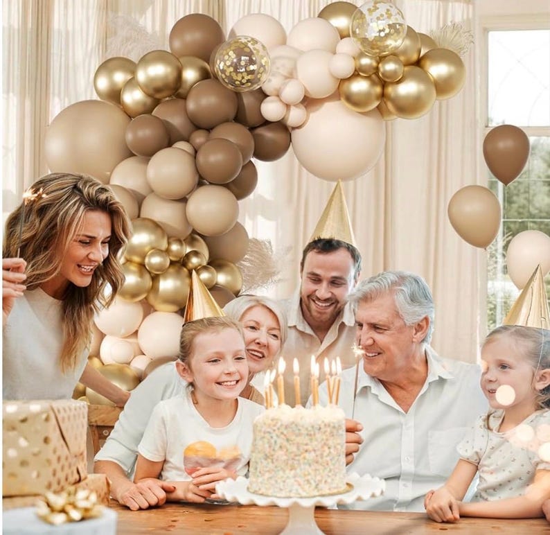 147pcs Brown Balloon Arch Garland Kit, Different Sizes ,Dark Brown Light Brown Sand White Metallic Gold Balloons for Boho Neutral Birthday