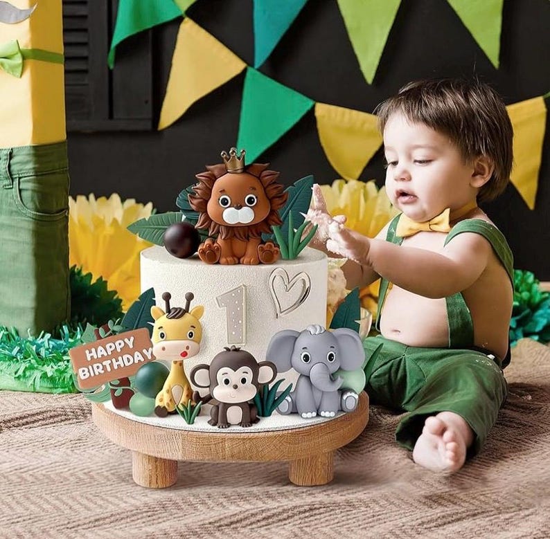 19pcs Safari Animal Cake Topper - Jungle Wild Cake Toppers with Leaves Balls Cake Decorations for Safari Animals Themed Birthday Party Decor
