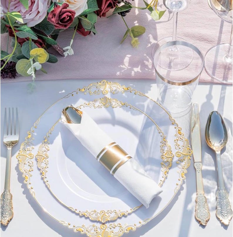 350PCS Gold Plastic Plates - Gold Plastic Dinnerware Sets for 50 Guests - 100 Disposable Plates,150 Silverware, 50 Cups, for Wedding & Party