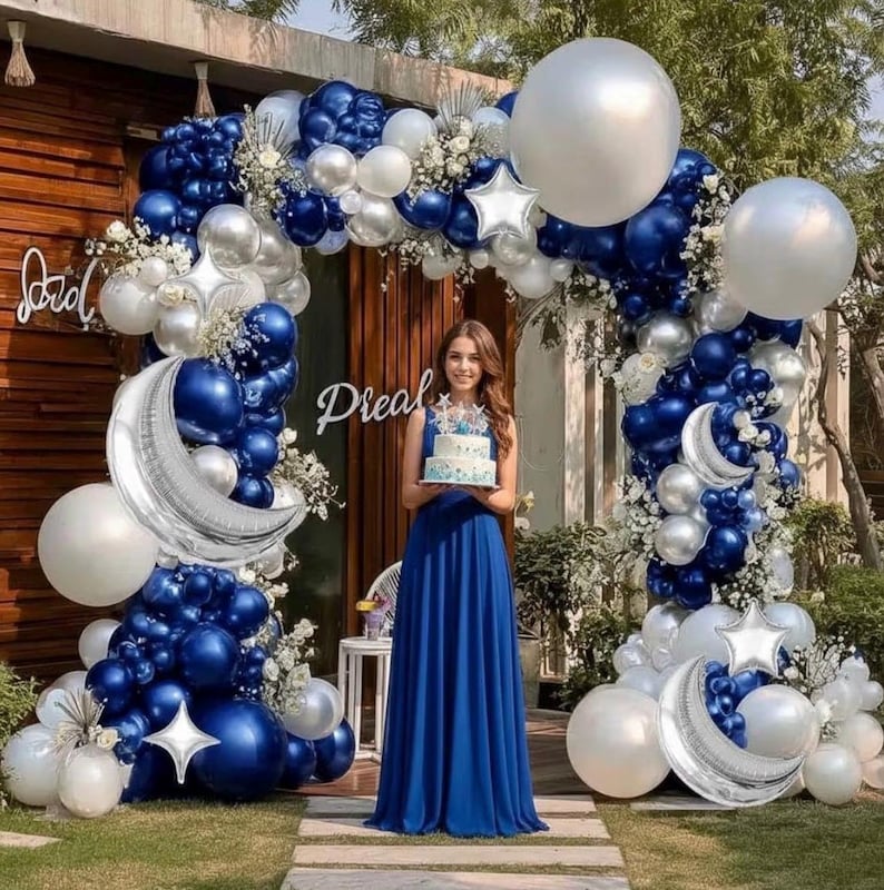 White Balloons Arch Double Stuffed Pearl White Star Moon Balloon Garland Different Sizes Cream Ivory Balloons for Birthday Baptism Bridal
