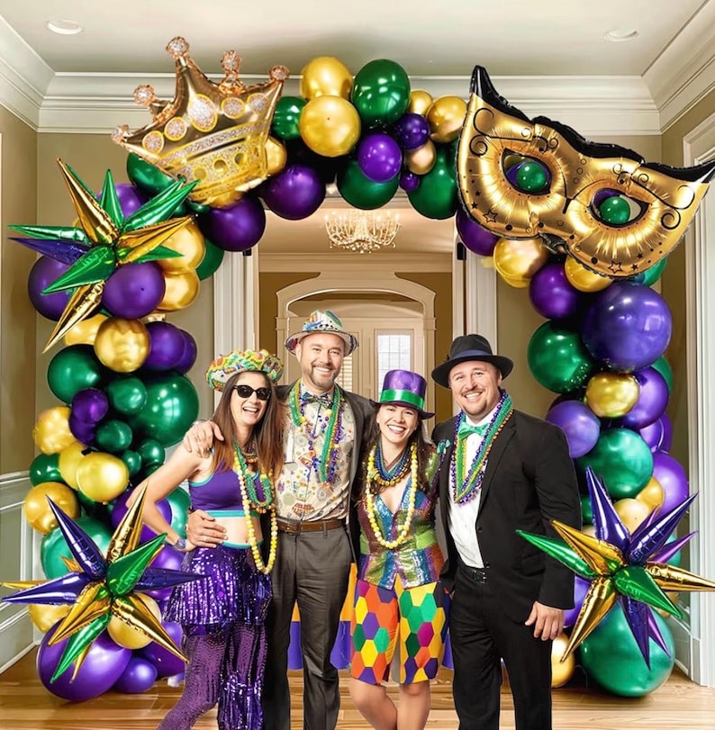 Mardi balloon garland arch kit Purple Emerald green gold with Crown and Mask star mylar Balloons for Grand Fat Tuesday Party Decorations