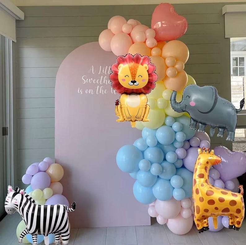 Cute Animal Balloon Garland Arch, 152Pcs Colorful Balloons with Zebra Elephant Giraffe and Lion Foil Balloons for Baby Shower Kids Woodland
