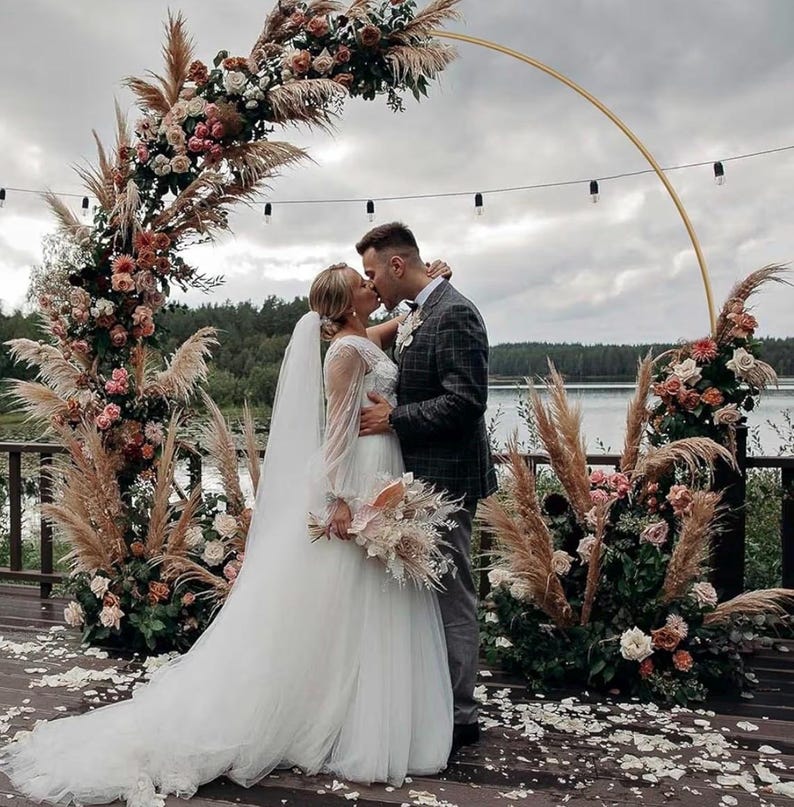 6.6FT Balloon Arch Stand,Metal Round Arch Backdrop Stand for Parties,Circle Balloon Arch Frame Wedding Arches with Upgrade base for Ceremony